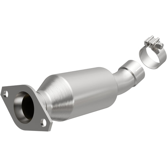 MagnaFlow 14-15 Prius C L4 1.5 OEM Underbody Direct Fit Converter