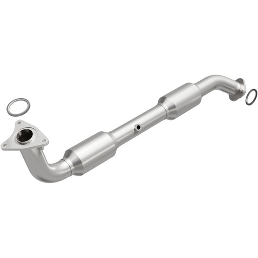 MagnaFlow Direct Fit Catalytic Converter 13-15 Land Cruiser 5.7