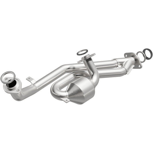 MagnaFlow Direct Fit Catalytic Converter 01-03 Toyota Sienna 3.0L fr