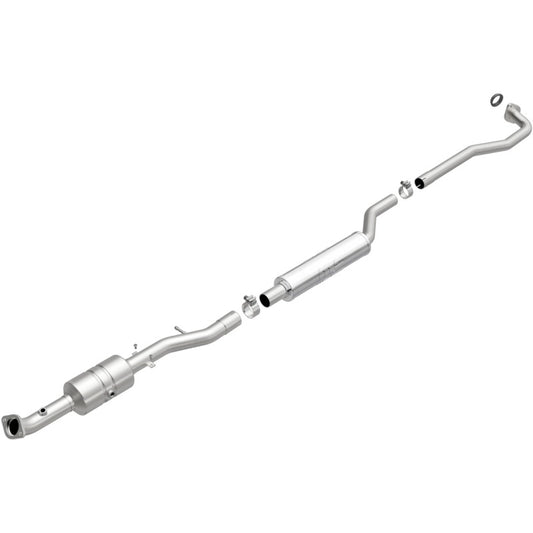 MagnaFlow Direct Fit Catalytic Converter 2008-2009 OUTLANDER 2.4 L Underbody
