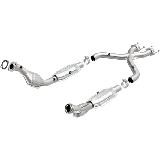 MagnaFlow Direct Fit Catalytic Converter 99-01 Ford Mustang 4.6L