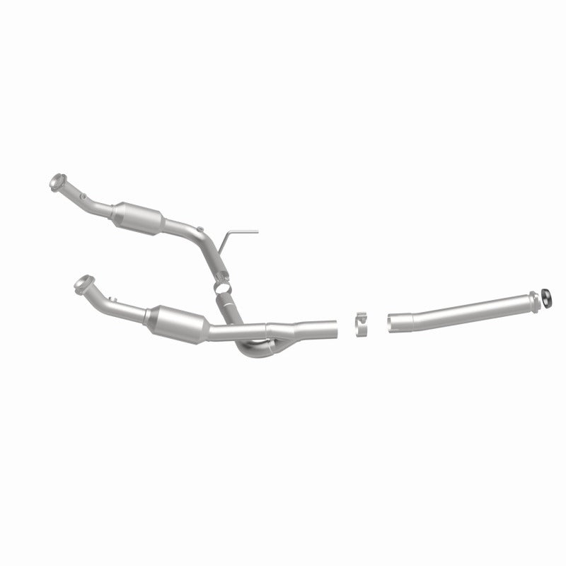 MagnaFlow Direct Fit Catalytic Converter OEM 2004-2005 Ford Explorer/Mercury Mountaineer Underbody