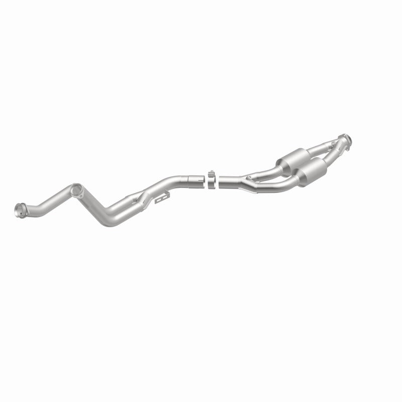 MagnaFlow Direct Fit Catalytic Converter 94-97 Mercedes C280 2.8L