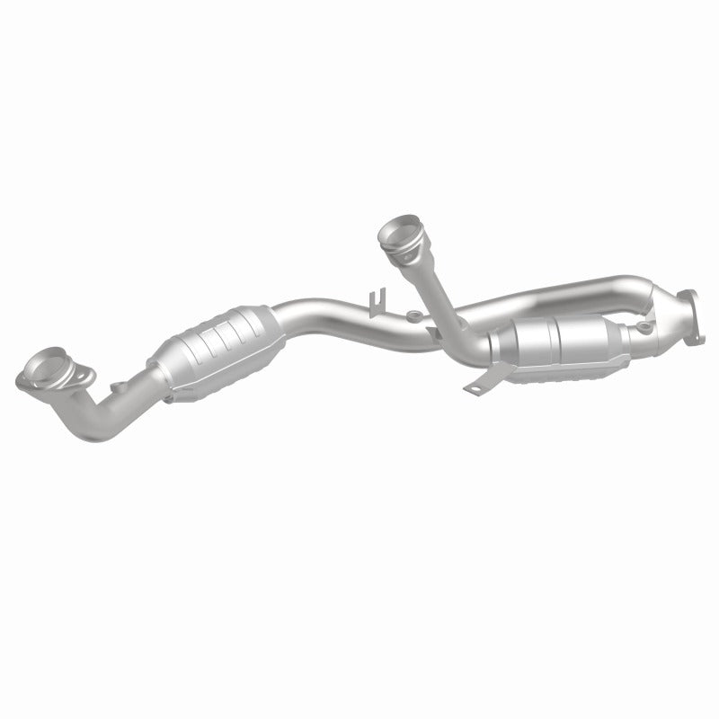 MagnaFlow Direct Fit Catalytic Converter 96-99 Ford Taurus3.0L 50S