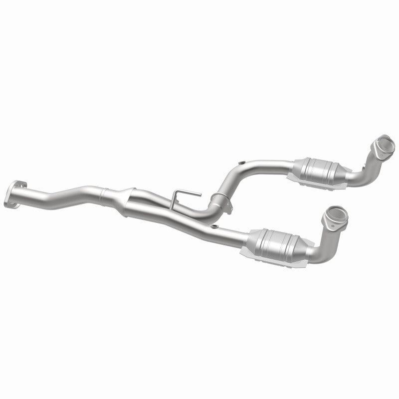MagnaFlow Direct Fit Catalytic Converter 07 Jeep Liberty 3.7L