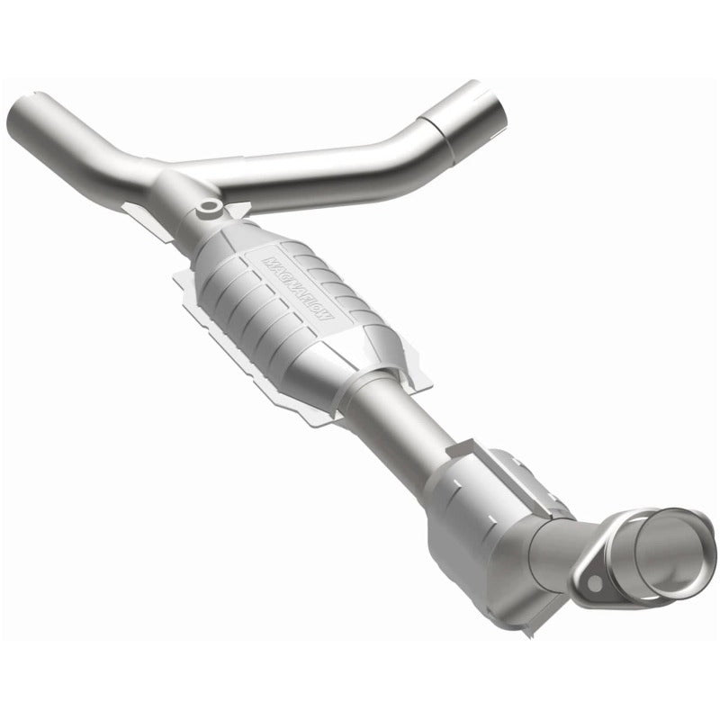 MagnaFlow Direct Fit Catalytic Converter 00-03 Ford Van 4.2L OEM