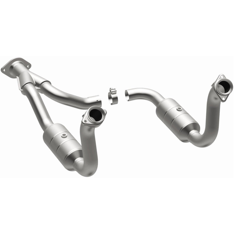 MagnaFlow 08-10 Ford F-350 Super Duty 6.8L Direct Fit Converter