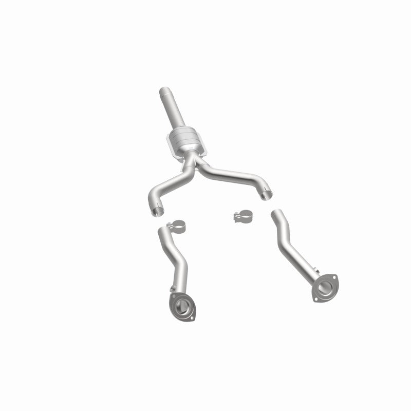 MagnaFlow Direct Fit Catalytic Converter 96-97 Lexus LS400 4.0L rear