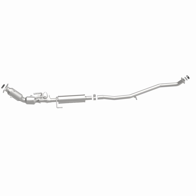 MagnaFlow Direct Fit Catalytic Converter 12-17 Toyota Prius V Base Underbody 1.8L