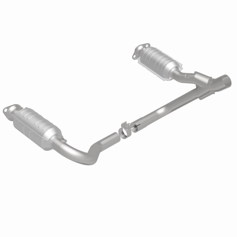 MagnaFlow Direct Fit Catalytic Converter 05-07 Dodge Durango 3.7L/4.7L