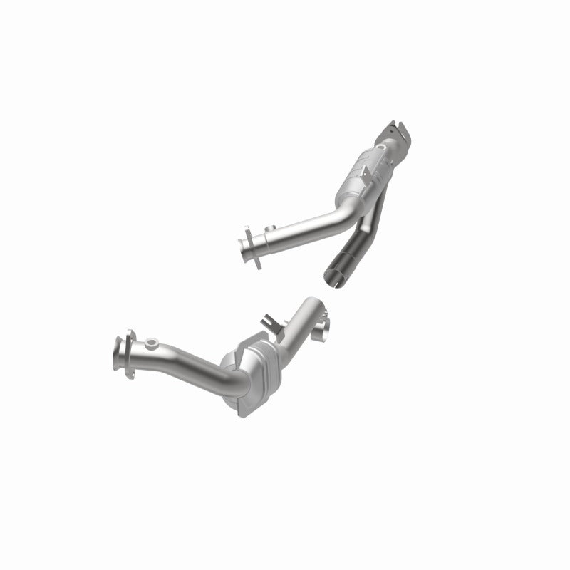 MagnaFlow Direct Fit Catalytic Converter 96-99 Ford Taurus3.0L 50S
