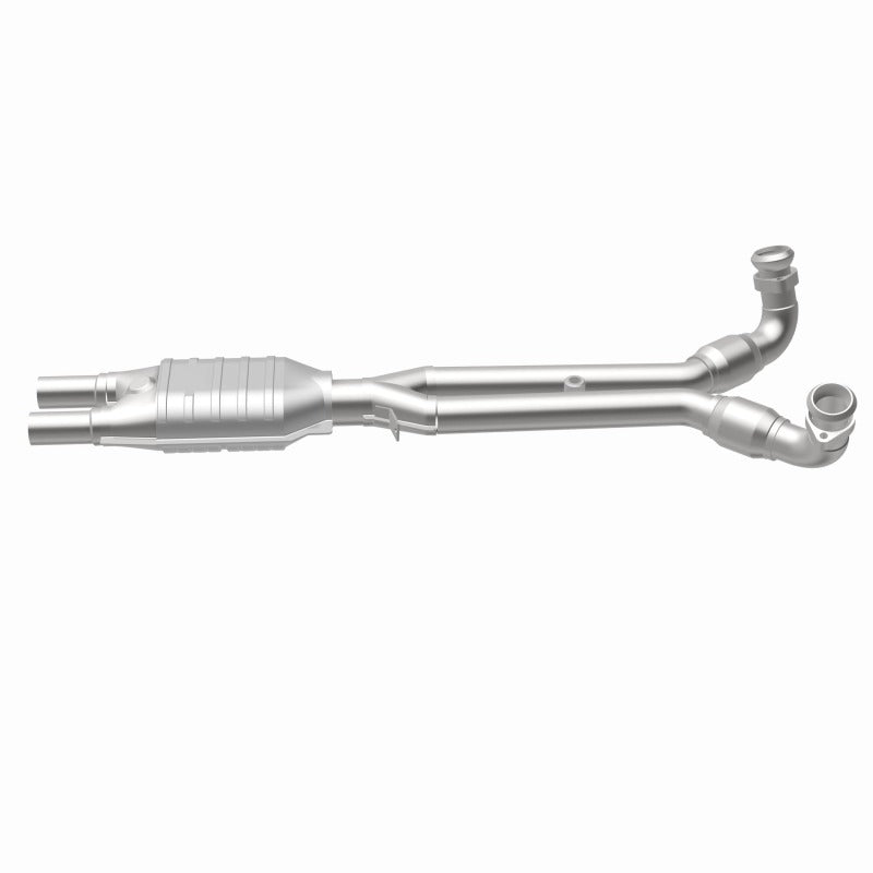 MagnaFlow Direct Fit Catalytic Converter 81-86 Alfa Romeo GTV6 2.5L