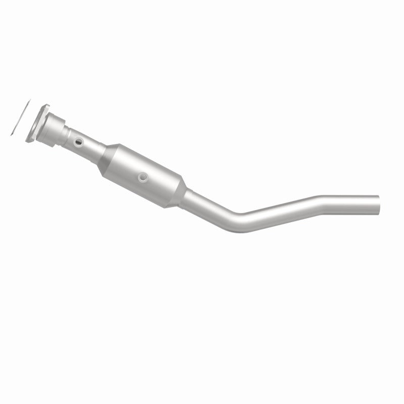 MagnaFlow 11-14 Jeep Patriot 2.4L Direct Fit Converter