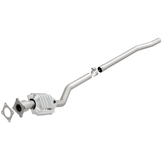 MagnaFlow Direct Fit Catalytic Converter 01-03 Caravan/Voyager 3.3L