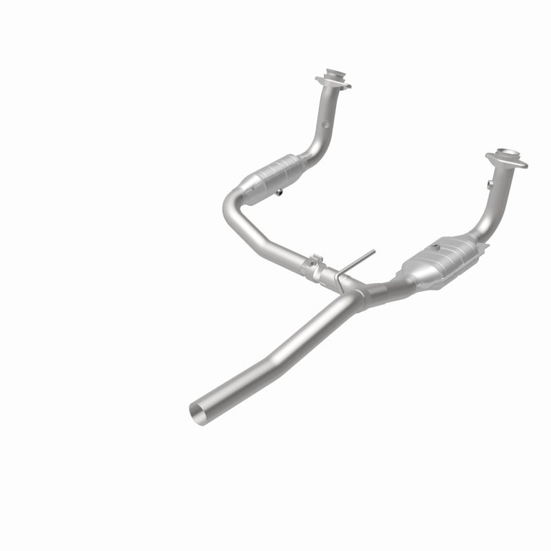 MagnaFlow Direct Fit Catalytic Converter NITRO- 07-09 6 3.7L OEM