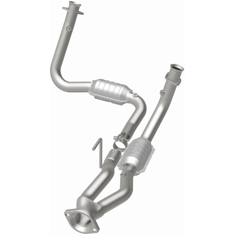 MagnaFlow Direct Fit Catalytic Converter 05-06 Jeep Grand Cherokee 3.7L Y-Pipe Assembly