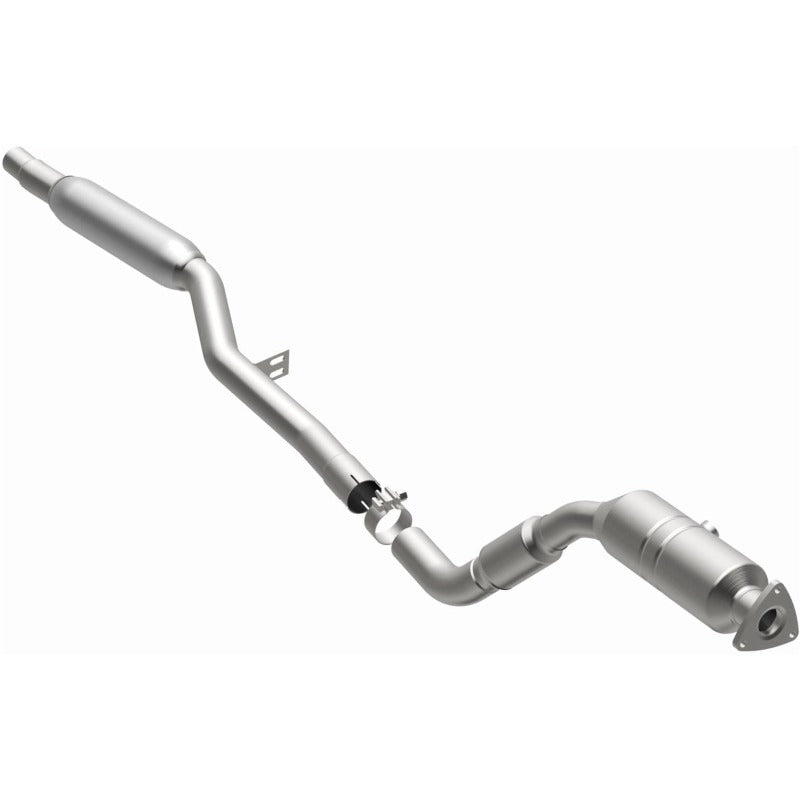 MagnaFlow Direct Fit Catalytic Converter 2005-2007 A6 QUATTRO 3.2L Underbody