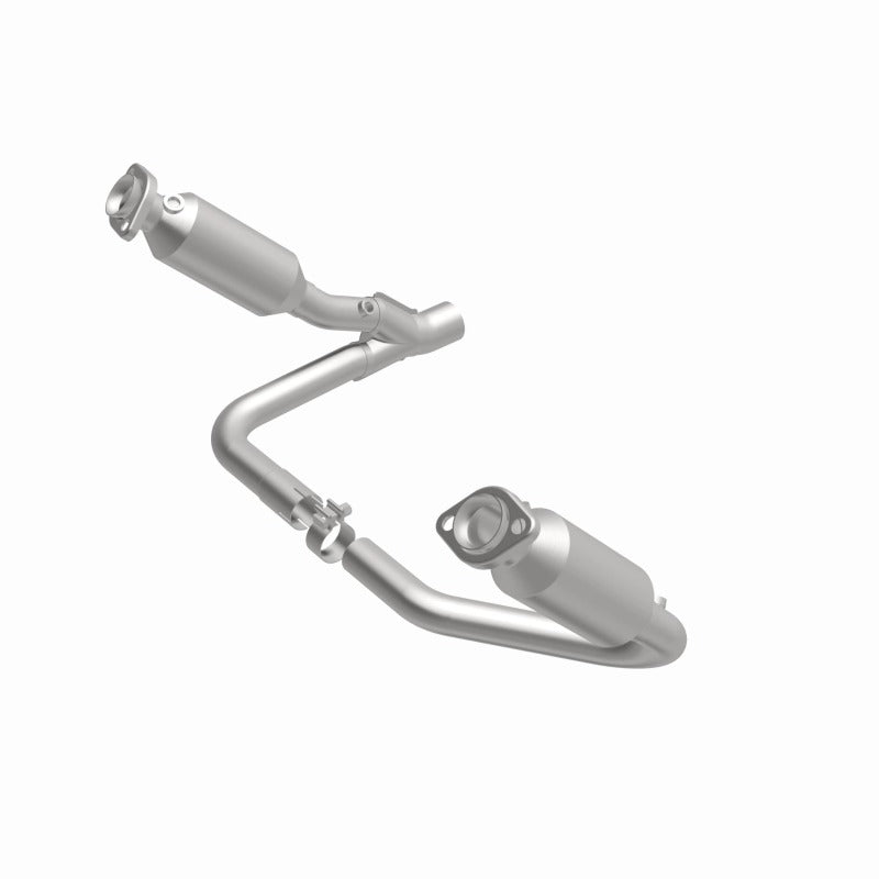 MagnaFlow Direct Fit Catalytic Converter California Grade 07-08 Dodge Durango 3.7L