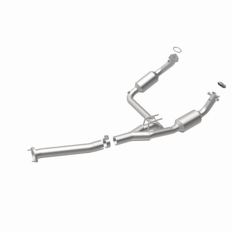 MagnaFlow 04-05 Chevrolet Express 1500 5.3L Direct Fit Converter