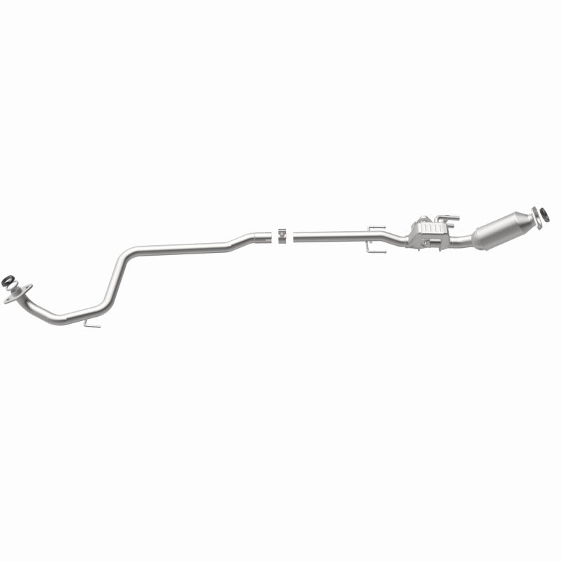 MagnaFlow Direct Fit Catalytic Converter 14-19 Toyota Prius C Base Underbody 1.5L