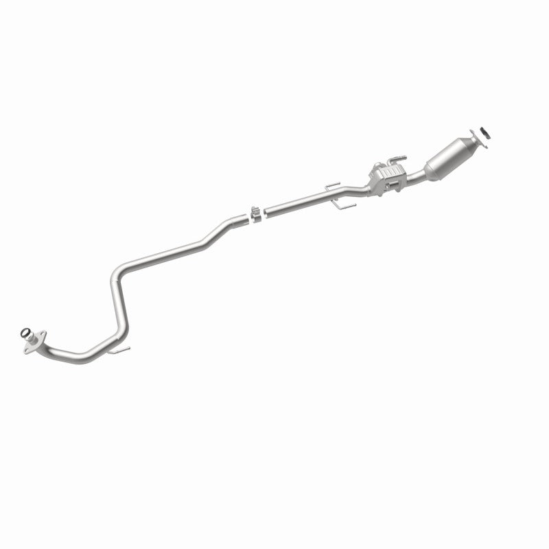 MagnaFlow Direct Fit Catalytic Converter 12-13 Toyota Prius C Base Underbody 1.5L