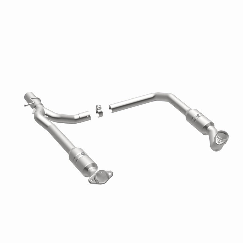MagnaFlow Direct Fit Catalytic Converter 2009-2012 E-150 5.4 L Underbody