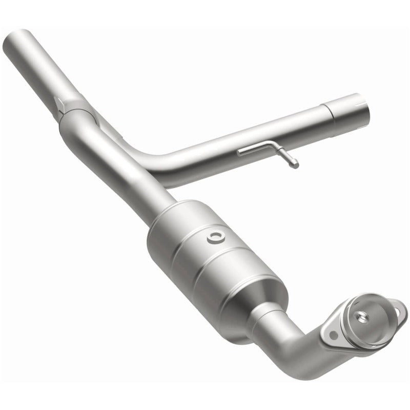 MagnaFlow Direct Fit Catalytic Converter F-150 04-06 8 4.6L