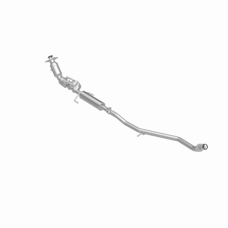 MagnaFlow Direct Fit Catalytic Converter 12-17 Toyota Prius V Base Underbody 1.8L