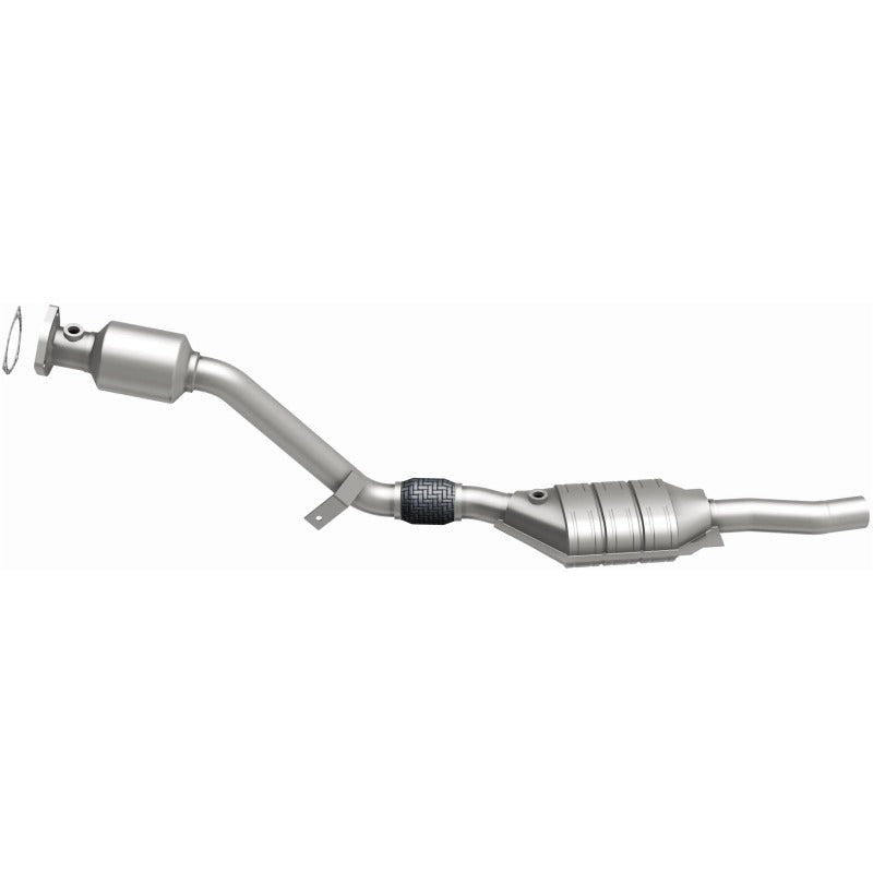 MagnaFlow Direct Fit Catalytic Converter 03 Volkswagen Passat 2.8L