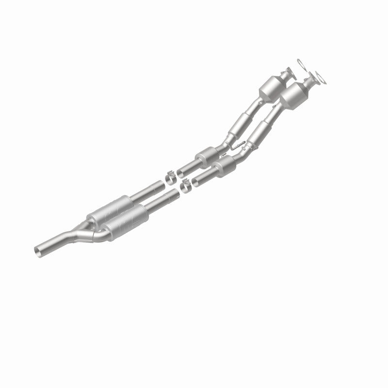 MagnaFlow Direct Fit Catalytic Converter 2012-2015 Passat (B7) 3.6L V6 OEM Grade