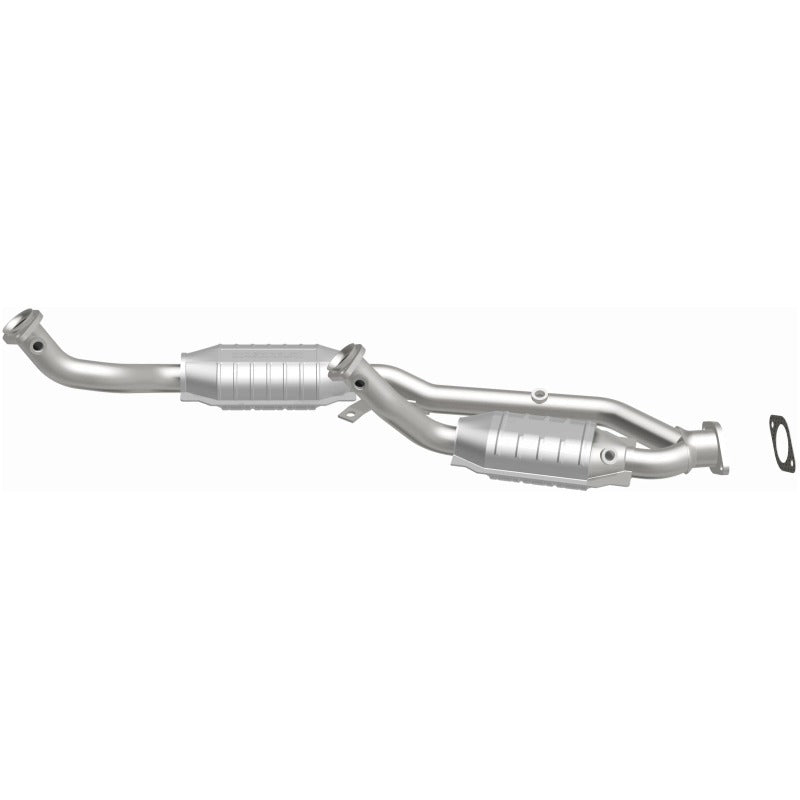 MagnaFlow Direct Fit Catalytic Converter 99-02 Windstar 3.8L
