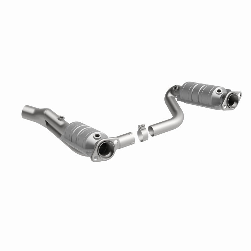 MagnaFlow Direct Fit Catalytic Converter Raider 2006 8 4.7L
