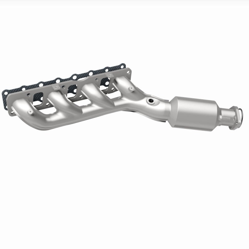 MagnaFlow Direct-Fit California Manifold Catalytic Converter 04-06 Nissan Titan 5.6L V8