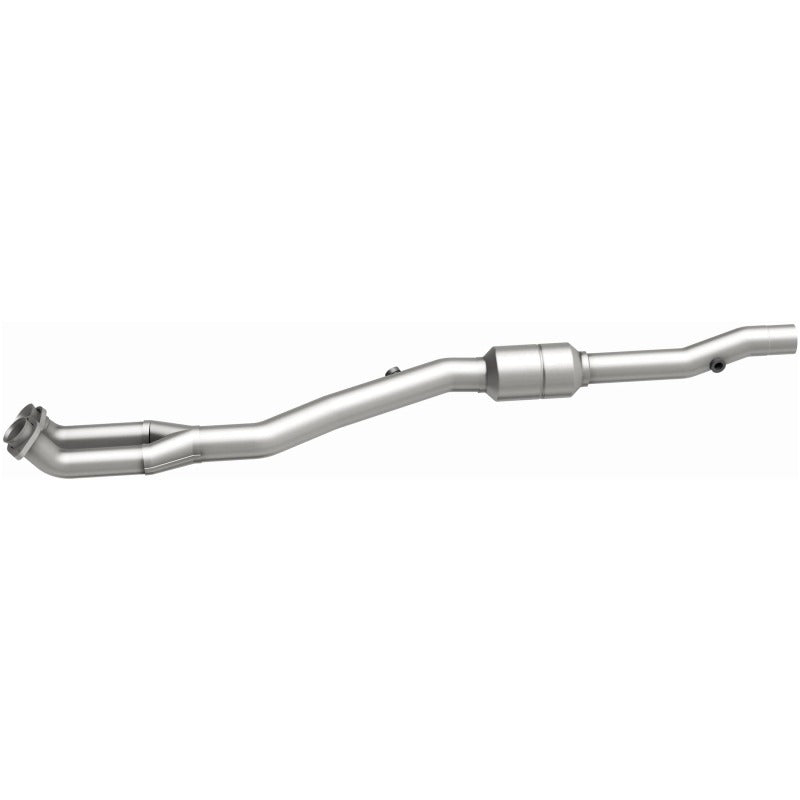 MagnaFlow Direct Fit Catalytic Converter 96-97 BMW 840 4.4L Driver Side