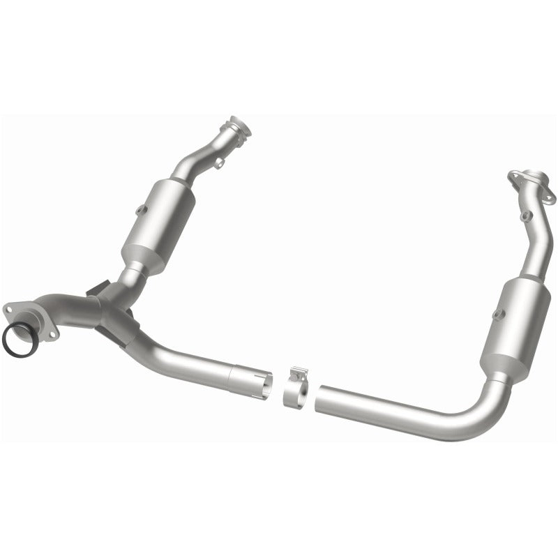MagnaFlow DF Conv Ford/Mercury 06-10 Explorer/Mountaineer/ 07-10 Explorer SportTrac 4.0L Y-Pipe Assy