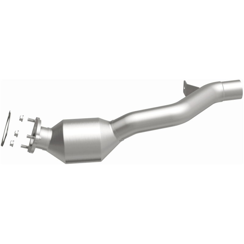 MagnaFlow 10-11 Cayenne V8 4.8 OEM Underbody Direct Fit Converter