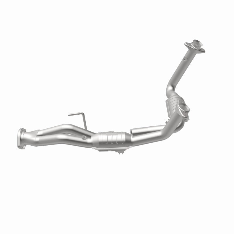 MagnaFlow Direct Fit Catalytic Converter 07-08 Jeep G/C OEM