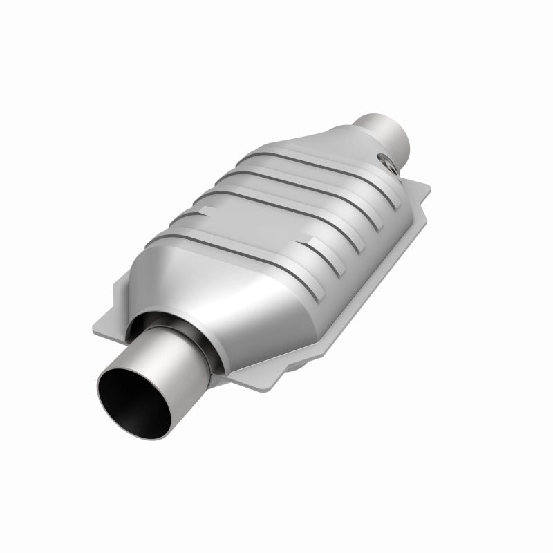 MagnaFlow Universal Catalytic Converter 2.25 W/O2 Boss