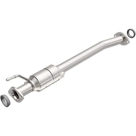 MagnaFlow Direct Fit Catalytic Converter 02-05 Grand Vitara 2.5L