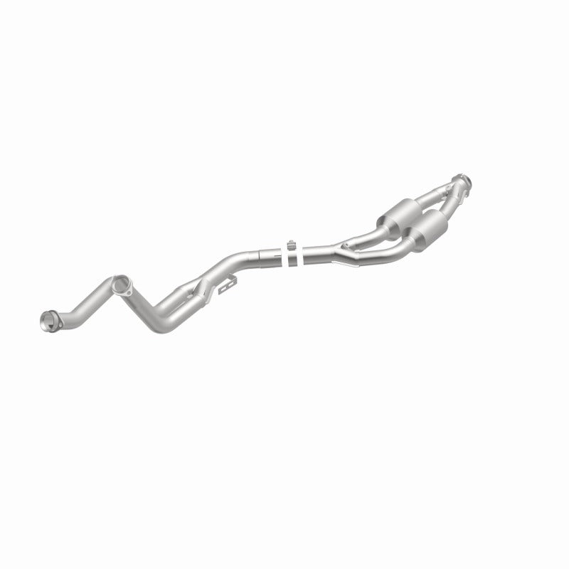 MagnaFlow Direct Fit Catalytic Converter 94-97 Mercedes C280 2.8L