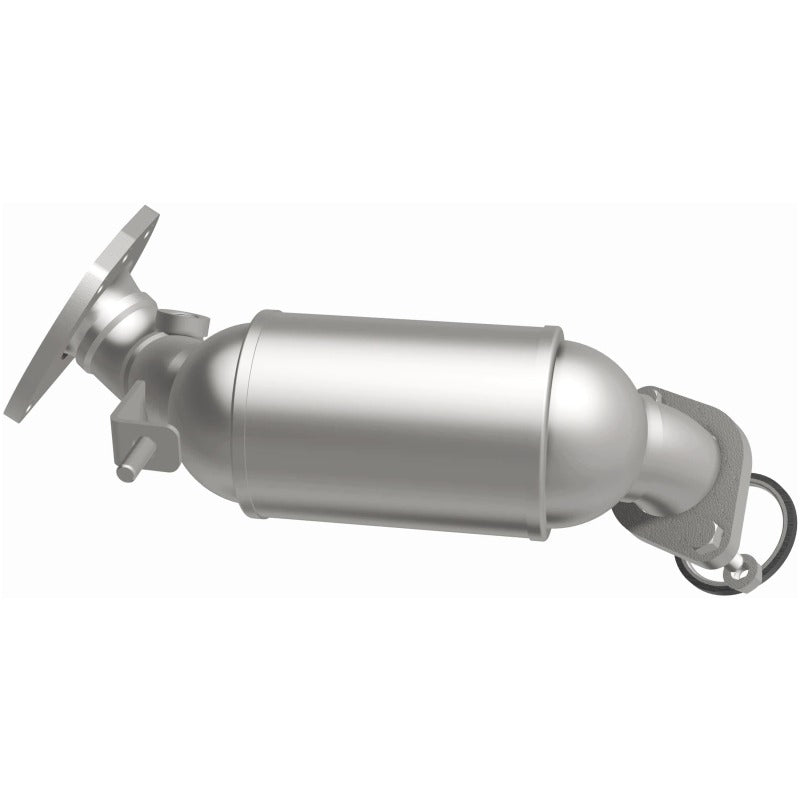 MagnaFlow 17-20 Toyota Sienna / 16-19 Lexus RX350 V6 3.5L Direct Fit Manifold Catalytic Converter