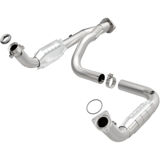 MagnaFlow Direct Fit Catalytic Converter 07-09 Hummer Truck H2 Y-Pipe Assy