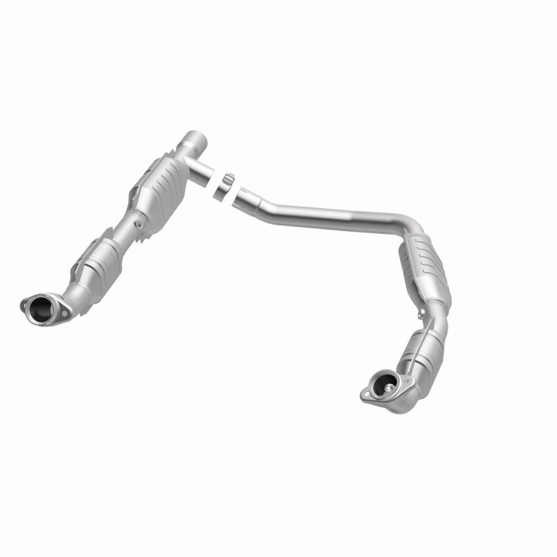 MagnaFlow Direct Fit Catalytic Converter 06 Ford E350 Van 5.4L