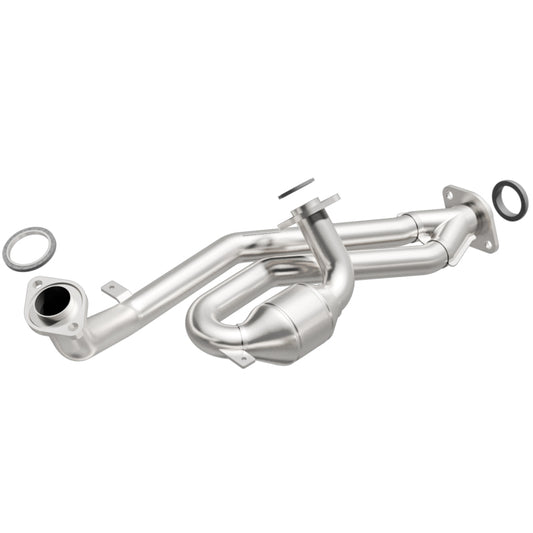 MagnaFlow Direct Fit Catalytic Converter 01-03 Toyota Sienna 3.0L