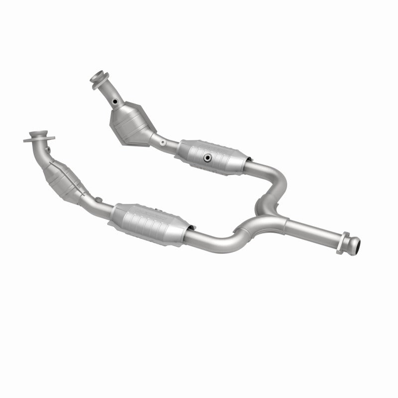 MagnaFlow Direct Fit Catalytic Converter 99/01-03 Ford Mustang 3.8L