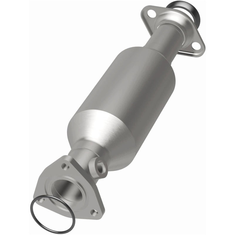 MagnaFlow Direct Fit Catalytic Converter 97-01 Honda CR-V 2.0L