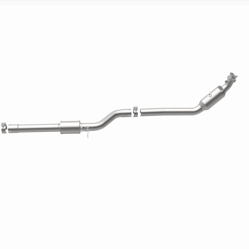 MagnaFlow Direct Fit Catalytic Converter 2013-2017 SL550 V8 4.6 OEM Underbody
