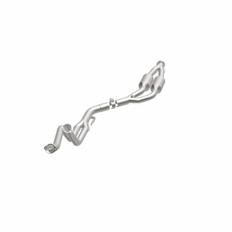 MagnaFlow Direct Fit Catalytic Converter 94-97 Mercedes C280 2.8L