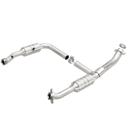 MagnaFlow DF Conv Ford/Mercury 06-10 Explorer/Mountaineer/ 07-10 Explorer SportTrac 4.0L Y-Pipe Assy