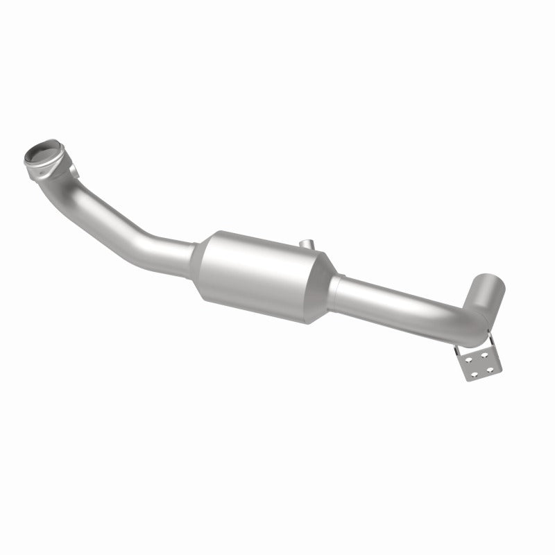 MagnaFlow Direct Fit Catalytic Converter 05-06 Lincoln Navigator 5.4L